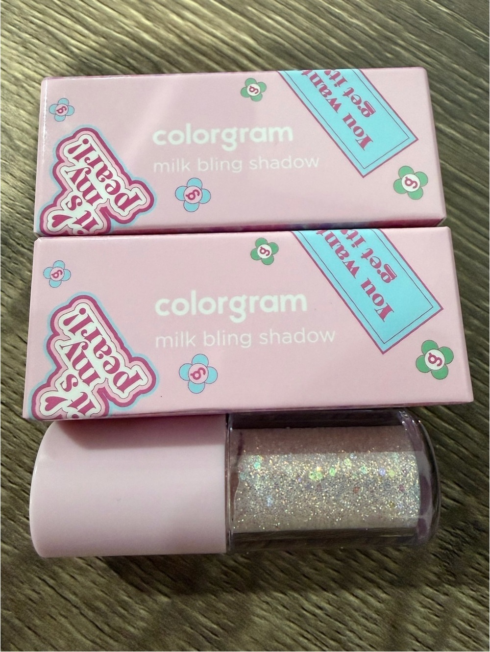 2 x Colorgram Milk Bling Shadow in Shade 01 Double Star